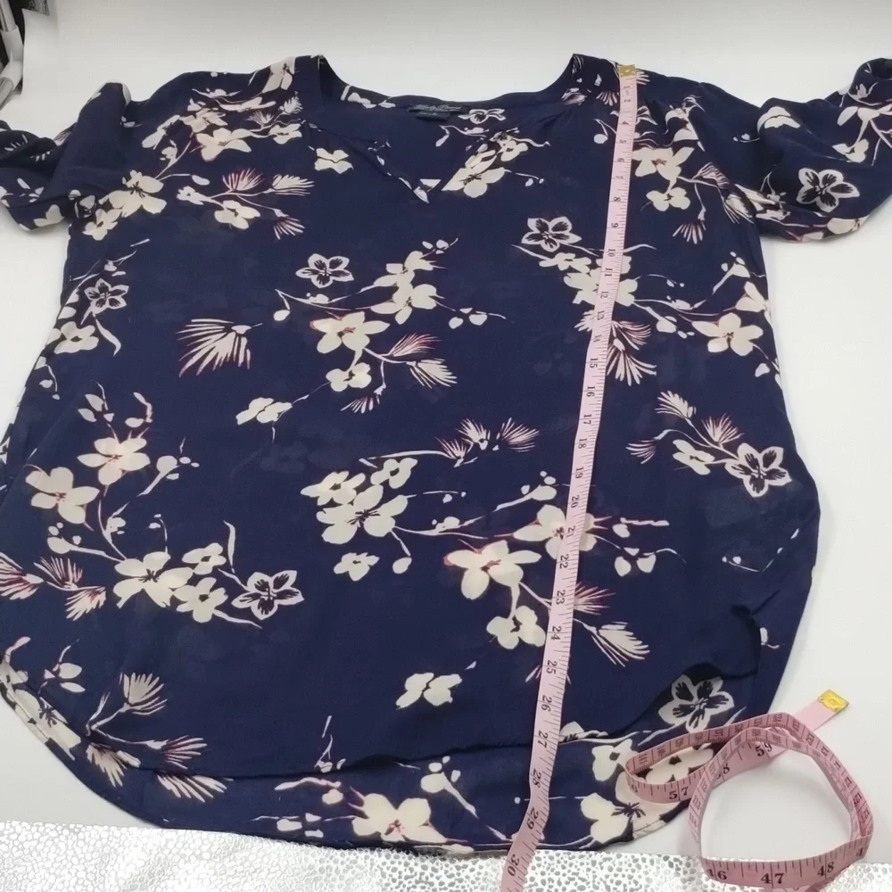 Lucky Brand peasant blouse navy floral ivory and pink 3/4 sleeve sheer v-neck sm